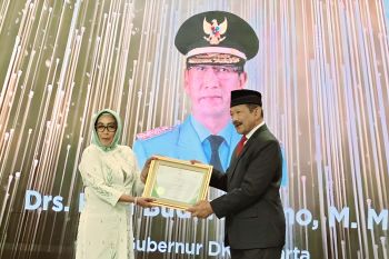 Gubernur Sulteng terima penghargaan Anugrah Baznas 2023
