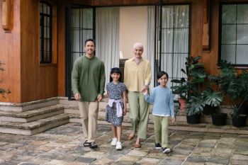 Ide padu padan koleksi Hari Raya Uniqlo