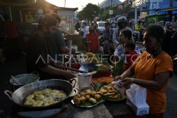 Pedagang di Bantul diminta jajakan makanan sehat di pasar sore Ramadhan