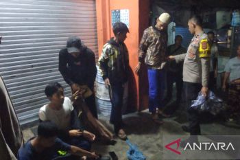 Polisi tangkap lima bocah yang terlibat perang sarung