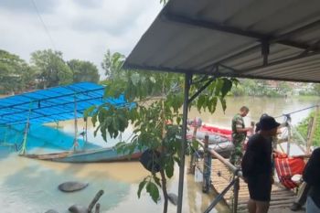 Belasan orang jadi korban perahu terbalik, satu dinyatakan hilang