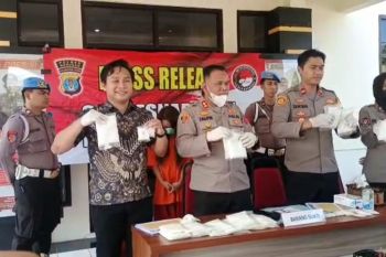 Polres Nunukan tangkap dua wanita menyelundupkan sabu dari Malaysia