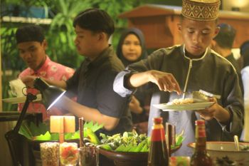 Dompet Dhuafa Yogyakarta bersama Best City Hotel buka puasa bersama anak yatim