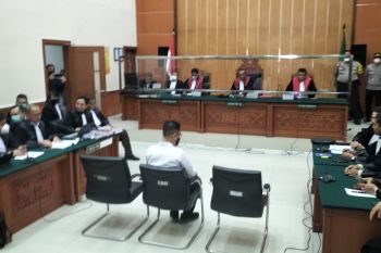 Permintaan kuasa hukum Doddy Prawiranegara terkait pembelaan ditolak hakim