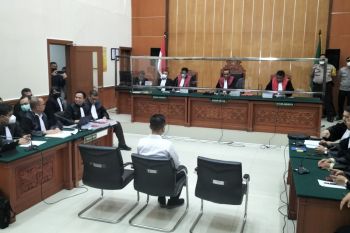 Doddy P dituntut hukuman 20 tahun penjara dan denda Rp2 miliar
