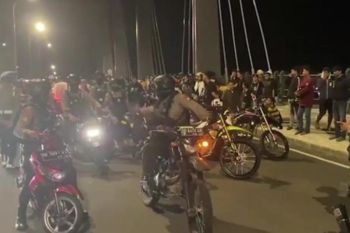 Polrestabes Makassar mengamankan 990 motor knalpot brong