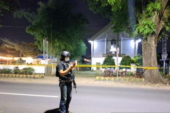 Paket mencurigakan di Gereja SJA berisi roti persembahan