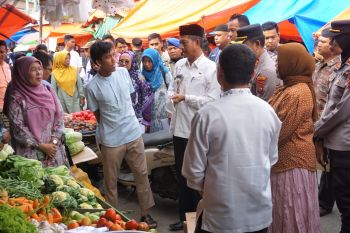 Harga sejumlah kebutuhan pokok mengalami kenaikan di Pasaman Barat