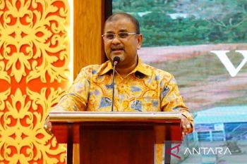 Bupati Karimun Lantik IPPMKK Pekanbaru Periode 2022-2023