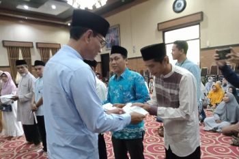 Pemkot Mataram salurkan bantuan modal usaha pelaku UMKM