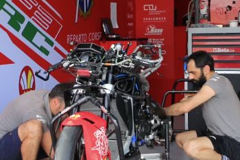 Mengintip persiapan tim pebalap di paddock WSBK 2023 Mandalika