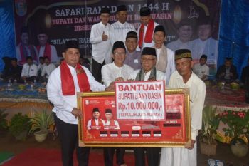 Warga Suka Tani  Banyuasin minta kenang-kenangan dari Bupati Askolani