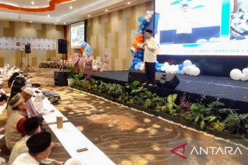 Wagub Kaltim berpesan menyantuni  anak yatim adalah tanggung jawab bersama