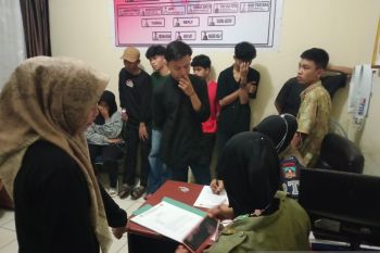 Satpol-PP Dharmasraya gencarkan razia kafe-hotel selama ramadan