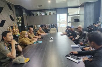 Pemkot Bandarlampung uji dampak tower telekomunikasi ke warga