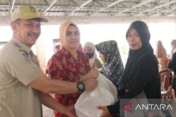 Pemkot Palopo Sulsel gelar operasi pasar murah di sembilan kecamatan