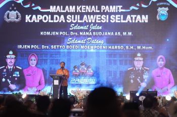 Gubernur Sulsel menyambut Kapolda baru Irjen Setyo Boedi