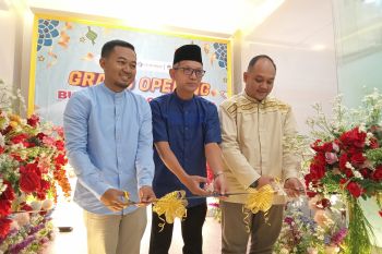 Butik Antam logam mulia hadir di Pekanbaru, target jual 1 kg emas per hari