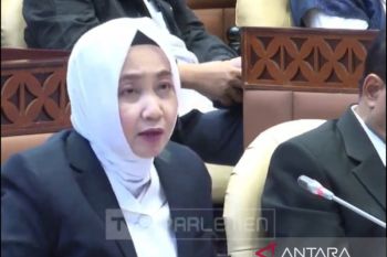 BMKG meminta warga waspadai potensi hujan lebat periode mudik Lebaran