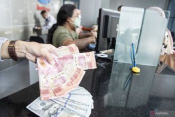 Kurs rupiah turun 11 poin pada Senin pagi