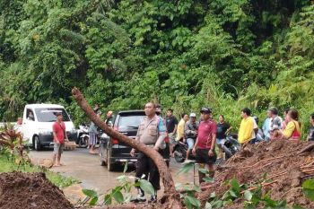 Pemkab Minahasa Utara gerak cepat bantu warga terdampak banjir dan longsor