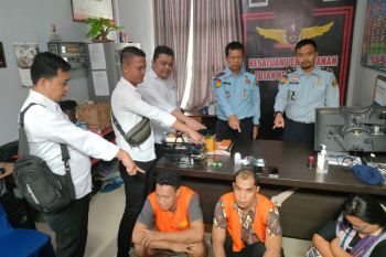 Seorang istri coba selundupkan sabu untuk suaminya di Rutan Siak
