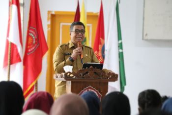 Sekda Sulbar ajak mahasiswa Unimaju siapkan diri jadi Generasi Emas 2045