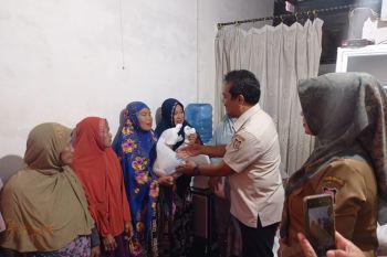 Perumda Pasar Makassar melakukan Safari Ramadhan sambil berbagi sembako