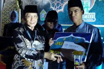 Qori utusan RRI  Sungailiat raih juara tiga Nasional