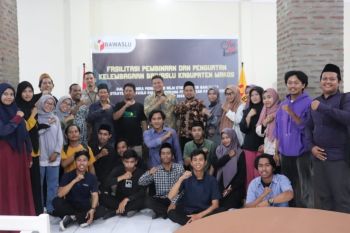 Bawaslu Maros mendeklarasikan gerakan rakyat sadar pengawasan pemilu