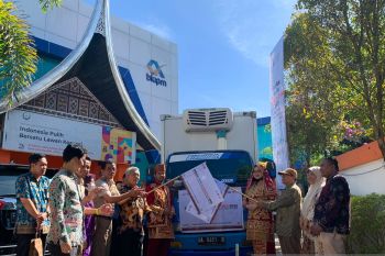 SKIPM distribusikan 700 paket ikan tuna berkualitas bagi masyarakat Sumbar