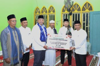 Bupati dan Wabup Siak tutup Safari Ramadan di Sungai Mandau