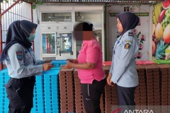 Kemenkumham Sumsel berikan makanan tambahan Ramadhan ke warga binaan
