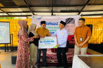 Anggota DPR RI sosialisasikan manfaat BPJAMSOSTEK