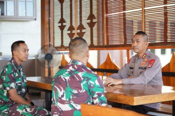 Polda dan Lanal Mamuju memperkuat pengamanan wilayah perairan Sulbar