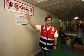 Pelni mengimbau para penumpang melapor jika ada  oknum ABK langgar ketentuan