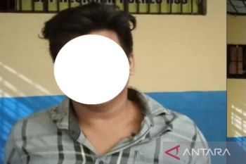 Pemuda lukai guru hingga 13  tusukan ditangkap polisi