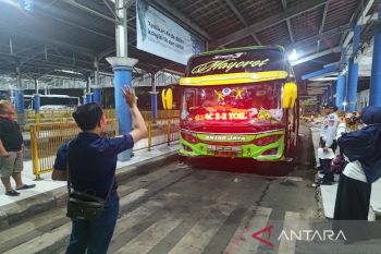 Pemkot Pekalongan uji kelaikan angkutan Lebaran 2023