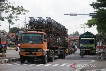 Larangan truk melintas di jalur mudik