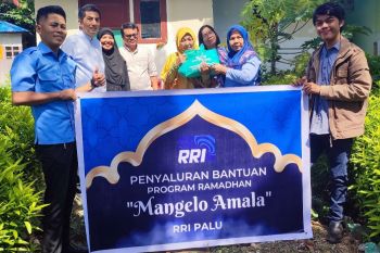 RRI Palu gelar program penyaluran bantuan pada masyarakat