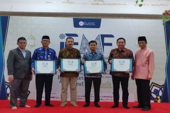 Pemprov Sumsel raih penghargaan di Islamic Enterpreneur Marketing Festival 2023