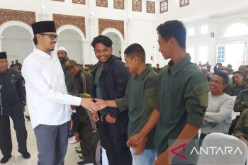 Wako Erman evaluasi kinerja Satlinmas jaga Tantribum di Bukittinggi