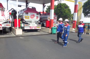 Pertamina menambah pasokan BBM untuk kebutuhan Lebaran di NTB