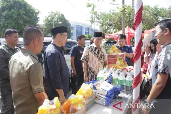 Warga OKU Sumsel serbu pasar murah untuk beli sembako