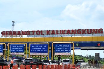 Jumlah gardu di Gerbang Tol Kalikangkung Semarang  ditambah