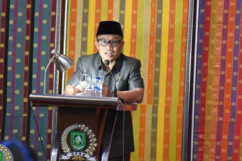 Bupati Bengkalis sampaikan jawaban terhadap pandangan umum Fraksi DPRD