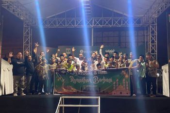 Pertugal dan IMBI Sumbar berbagi kebahagiaan dengan anak yatim dan pengguna jalan