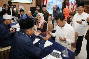 Wali Kota Batam Muhammad Rudi ajak masyarakat membayar zakat di Baznas