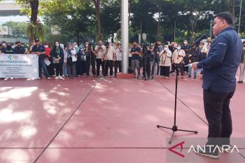 Kemenkes imbau dinkes sediakan ambulans motor untuk respon keadaan darurat di jalur mudik