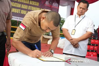 Gerakan Sumbar Bersih dicanangkan sambut libur Lebaran 2023